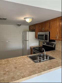 16465 NE 22nd Ave Unit 507, North Miami Beach FL 33160