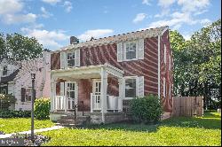 207 Walton Street, Lemoyne PA 17043