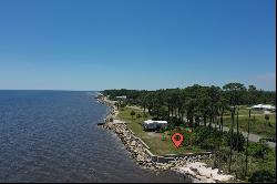 2136 Hwy 98 W, Carrabelle FL 32322