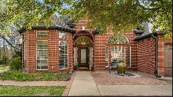 117 Lake View Circle, Conroe TX 77356