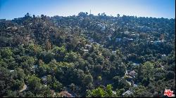 8696 8698 Wonderland Ave, Los Angeles CA 90046