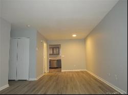 24 High Path Road Unit 24, Windsor CT 06095