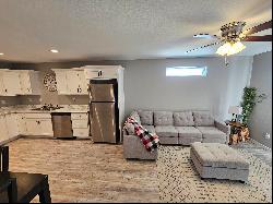 4242 Mourning Dove Drive, Waterloo IA 50702