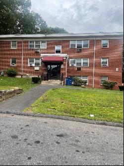 306 Pine Rock Avenue Unit D5, Hamden CT 06514