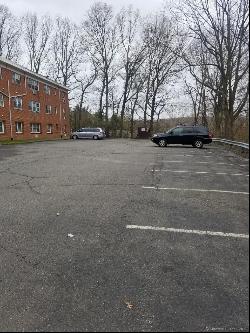 306 Pine Rock Avenue Unit D5, Hamden CT 06514