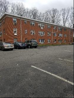 306 Pine Rock Avenue Unit D5, Hamden CT 06514