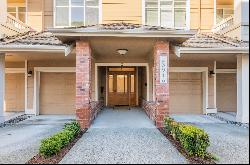 Redmond Ridge Condo