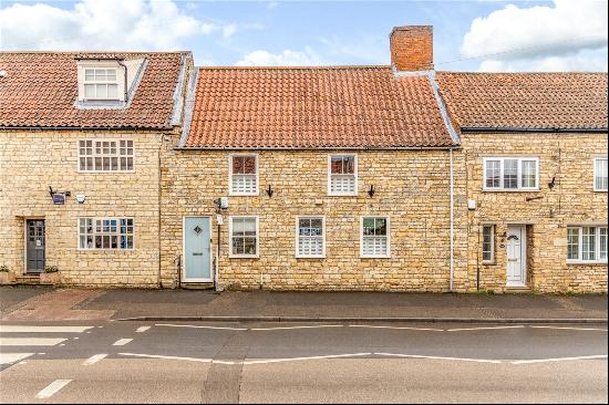 High Street, Navenby, Lincoln, Lincolnshire, LN5