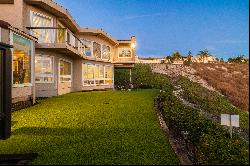 8 Burrell Lane, Rancho Palos Verdes, CA 90275