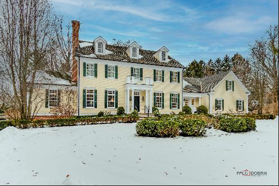 Elegant And Timeless Colonial Residence