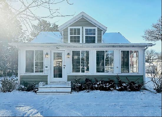 Perfect Cozy Retreat in the Heart of Lake Geneva