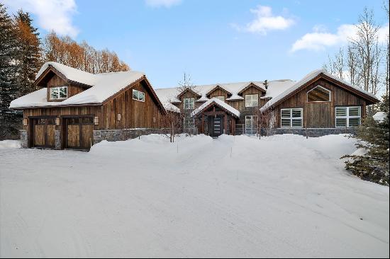 Magnificent Teton Pines Home