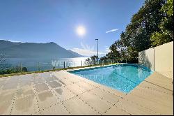 Brissago: modern apartment with a private garden for sale, also ideal as a holiday reside