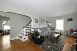 Danbury Gem: 2 Bed Home for Sale