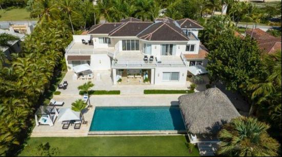 Villa for Sale in Tortuga Bay