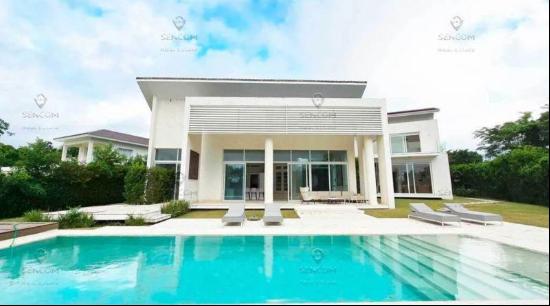 Modern Villa for Sale in Hacienda, Punta Cana