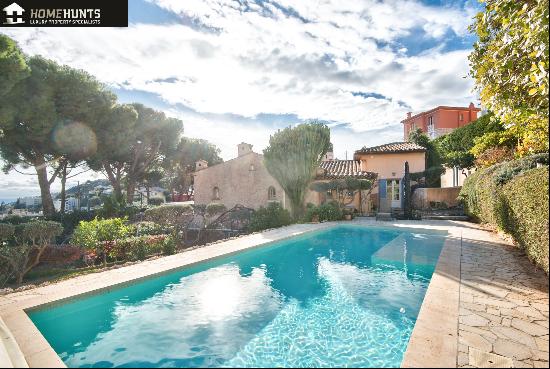 VILLEFRANCHE-SUR-MER - COL - VILLA OF 177SQM FOR SALE - RENOVATED - LAND OF 941SQM - PISCI