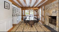 GORGEOUS BARN STYLE HOME IN WAINSCOTT