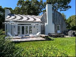 GORGEOUS BARN STYLE HOME IN WAINSCOTT