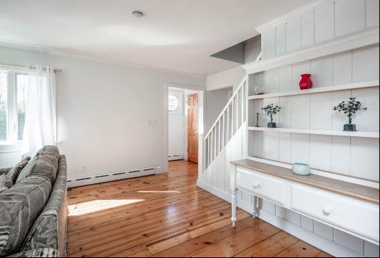 Spacious & Bright with Pine floors Just outside of EHV