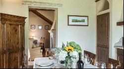 Renovated former farmhouse with pool, Montepulciano - Tuscany