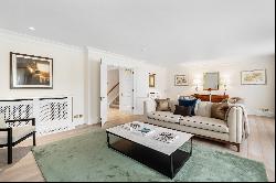 Serviced apartment with Hyde Park views