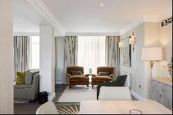 Elegant two-bedroom apartment in the heart of Mayfair