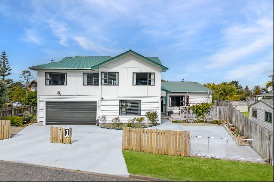 1 Tamarisk Drive, Riversdale Beach