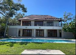 Villa for sale in Las Lagunas - Cap Cana