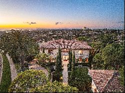 11 Premiere Point, Newport Beach, CA 92657