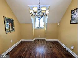 7220 Ridge Avenue Unit G, Philadelphia PA 19128