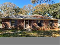 5204 Avalon Drive, Mobile AL 36619