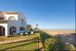 Townhouse for Sale in Denia, Las Marinas – First Line Beachfront, Dénia 03700