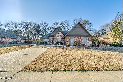 225 Brigade Avenue, Canton MS 39046