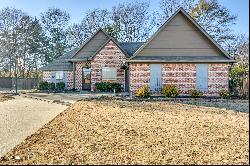 225 Brigade Avenue, Canton MS 39046