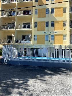 453 SW 2nd St Unit 402D, Miami FL 33130