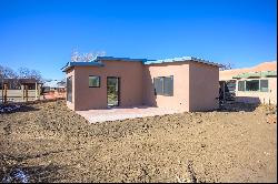 419 Valverde Commons Drive, Taos NM 87571