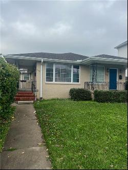 6918 General Diaz Street, New Orleans LA 70124