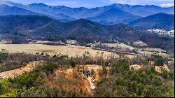 177 Bob Penland Rd, Hayesville NC 28904