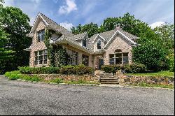 28 Wrights Mill Road, Armonk NY 10504