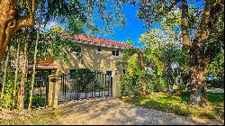 1543 Dorado Ave, Coral Gables FL 33146