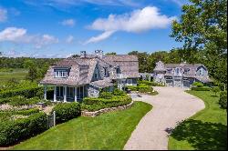 122 Pinquickset Cove Circle, Barnstable MA 02635