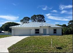 726 18th Place SW, Vero Beach FL 32962