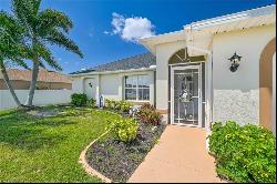 1214 NE 14th Pl, Cape Coral FL 33909