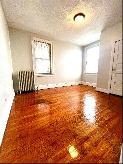 45-47 School Street Unit 2W, Hartford CT 06106