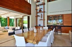 Exclusive Villa for sale in Marina Cap Cana