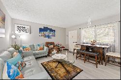 MARCO ISLAND - AQUARIUS APTS