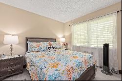 MARCO ISLAND - AQUARIUS APTS