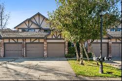 Lovely Lafayette Townhouse