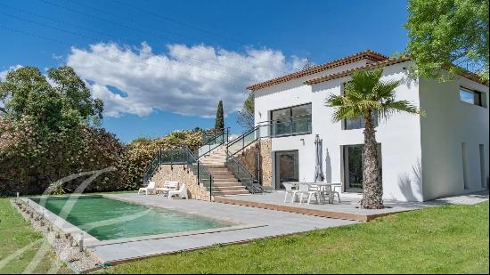 Sole Agent in Mougins: Stunning Renovated Villa in a Peaceful Setting